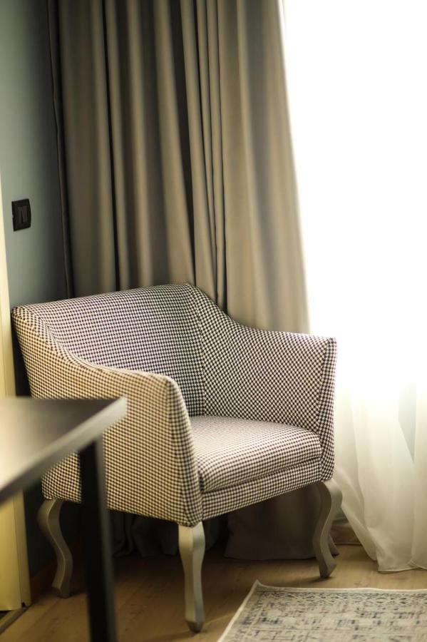 Triss Hotel 地拉那 外观 照片