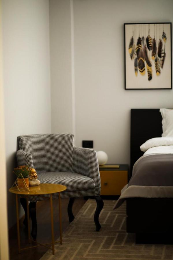 Triss Hotel 地拉那 外观 照片