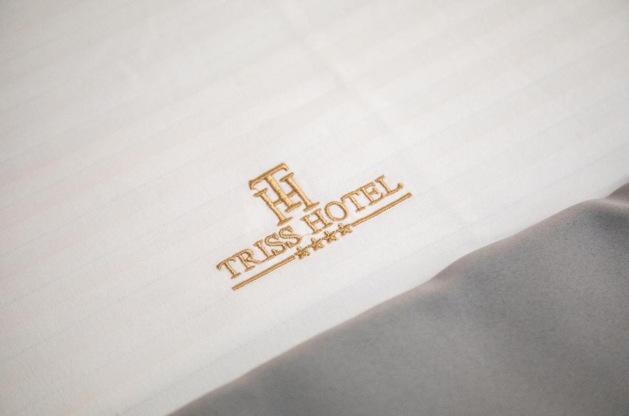 Triss Hotel 地拉那 外观 照片