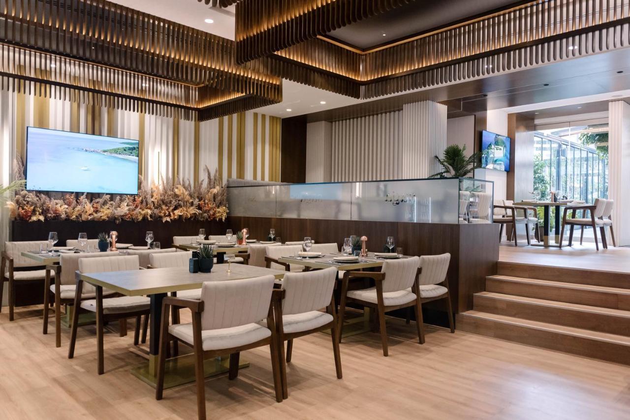 Triss Hotel 地拉那 外观 照片
